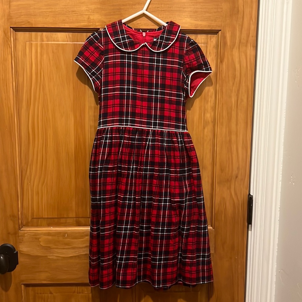 EUC Holiday dress with no signs of wear.